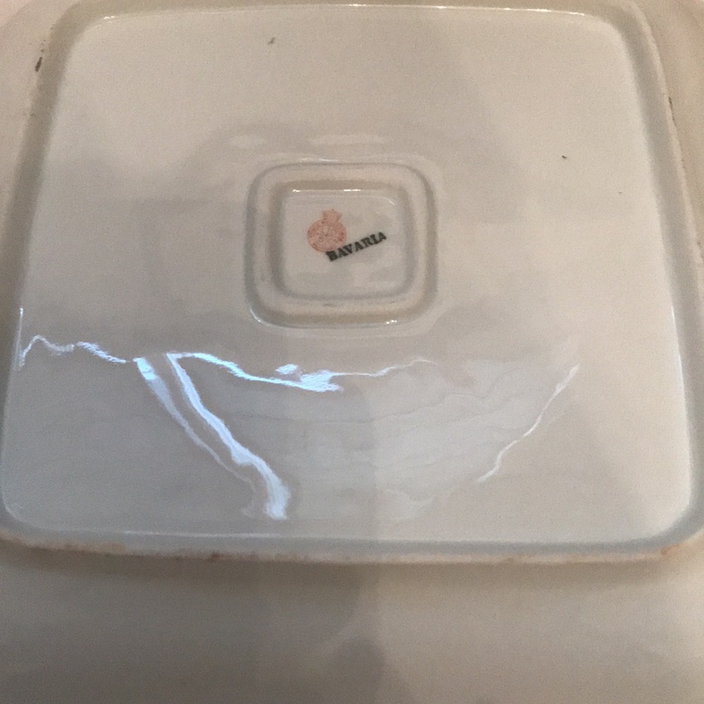 Plate - Picture 2 of 4